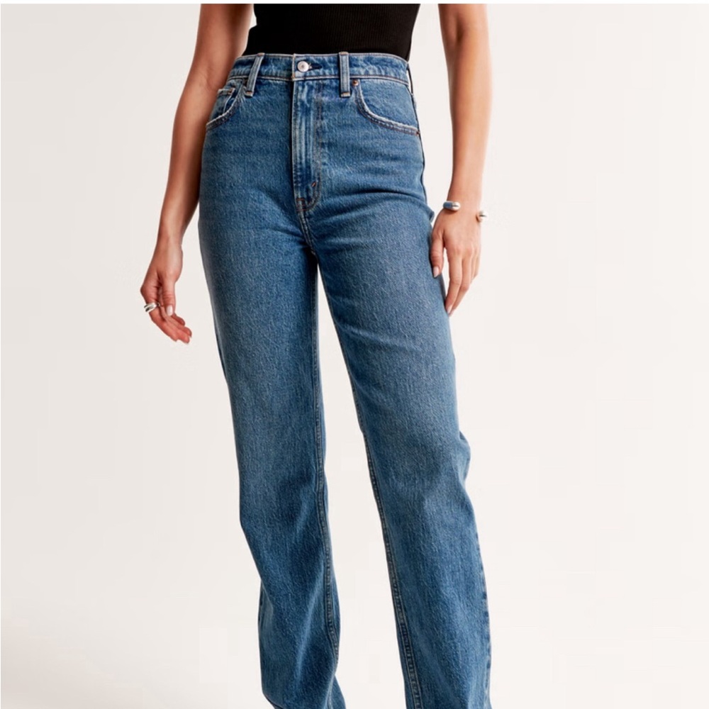 Abercrombie and Fitch 90’s straight ultra highrise